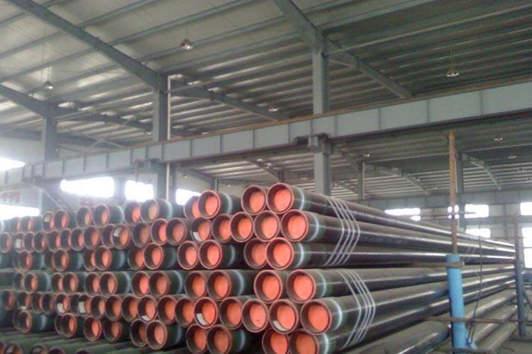 石油油管廣泛用于制造結(jié)構(gòu)件和機(jī)械零件，如石油鉆桿、汽車傳動(dòng)軸、自行車架以及建筑施工移動(dòng)圖片中用的鋼腳手架等